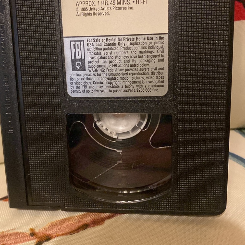 💫 A Family Thing VHS - Picture 9 of 10